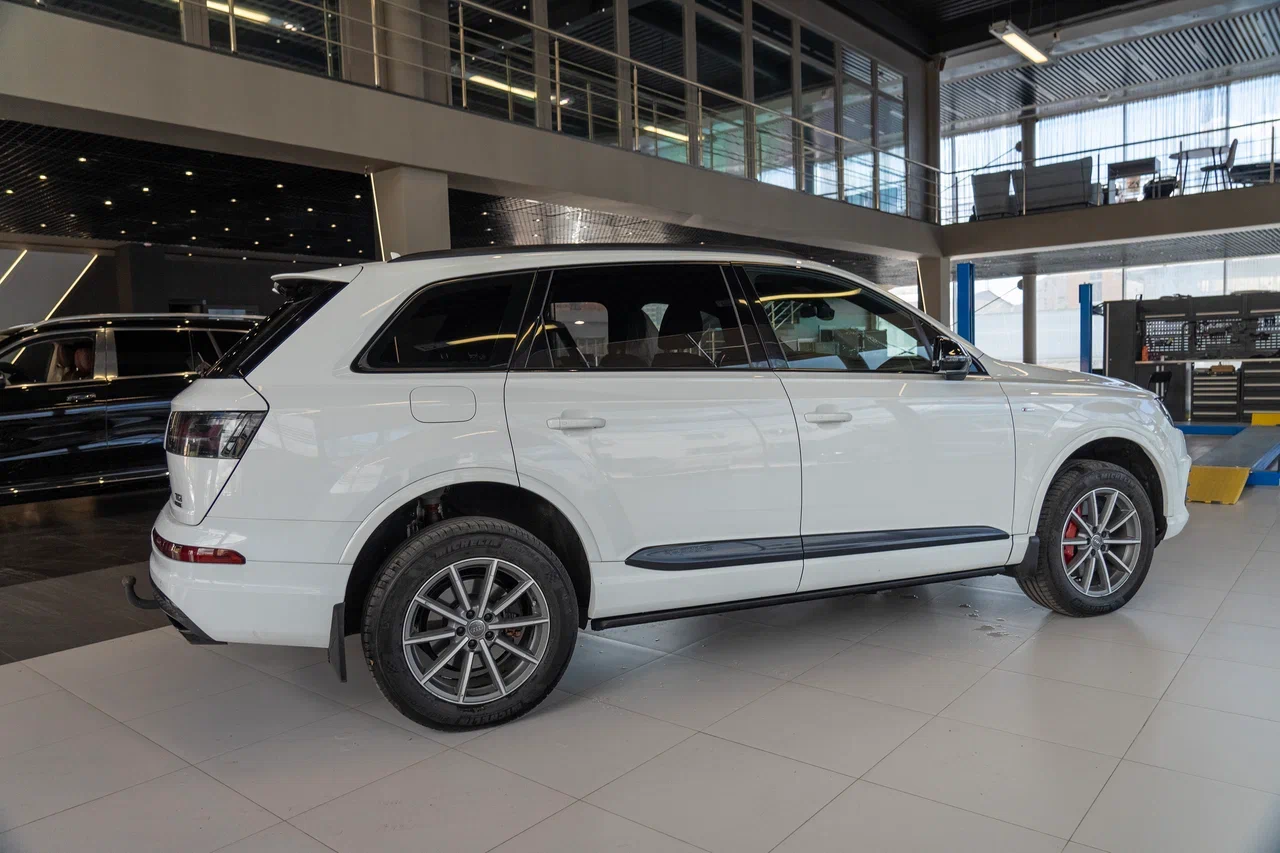 Пороги электрические ATS Audi Q7 4M (2015-2026) | Компания ATS-Tuning